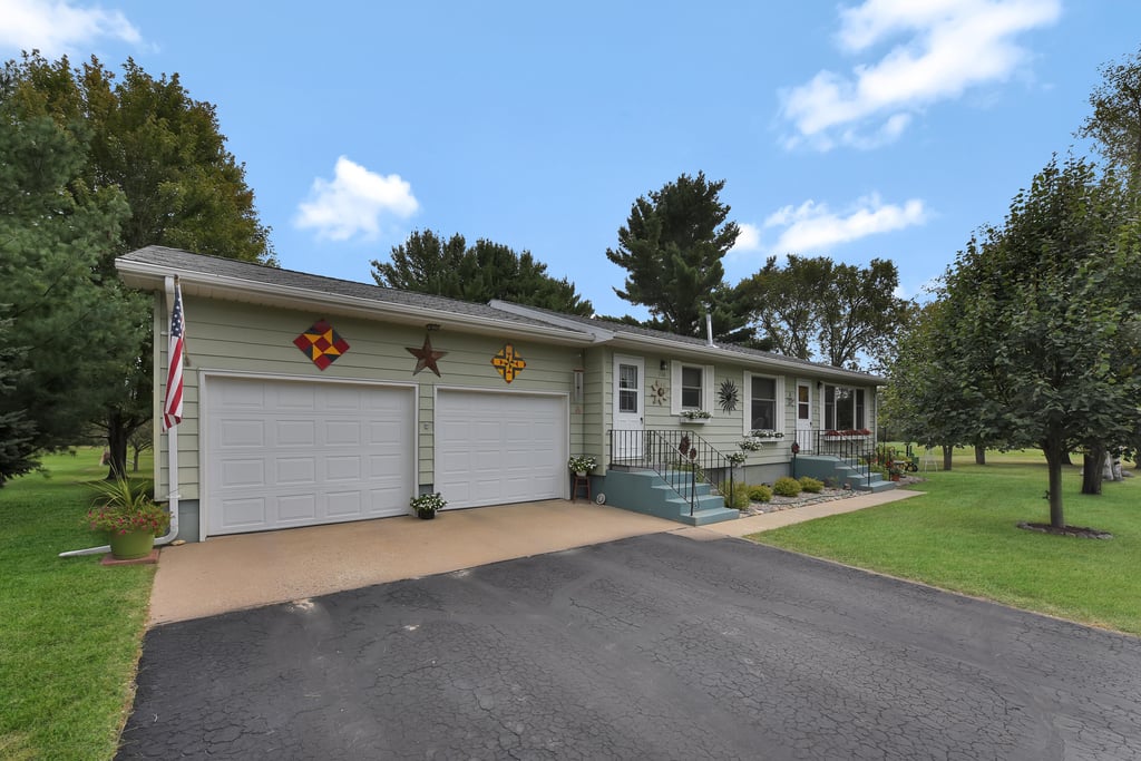 706 Pine Grove Road Brainerd Home Listings - Chad Schwendeman Real Estate
