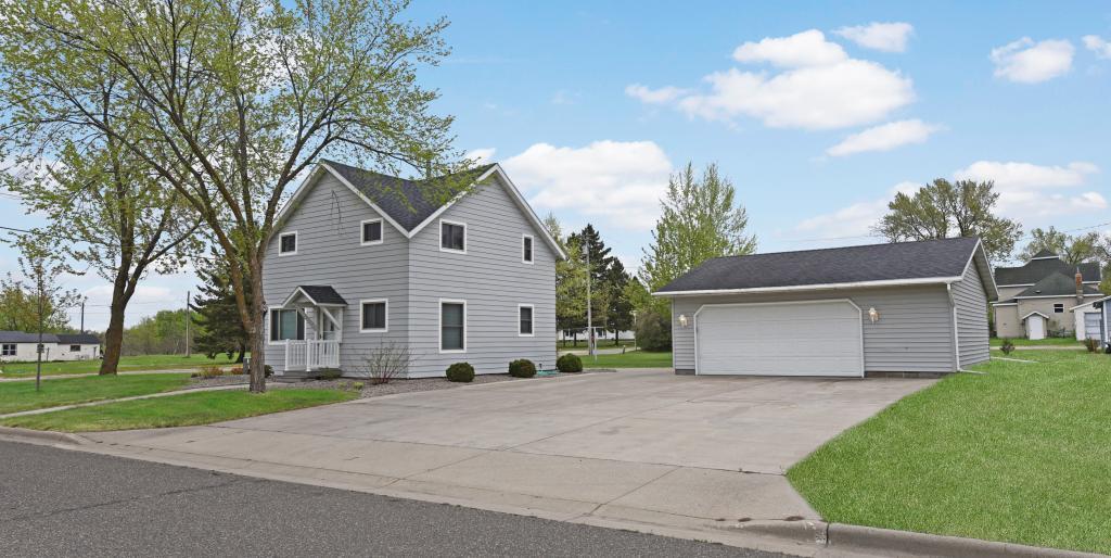 726 Forest Avenue SE Brainerd Home Listings - Chad Schwendeman Real Estate
