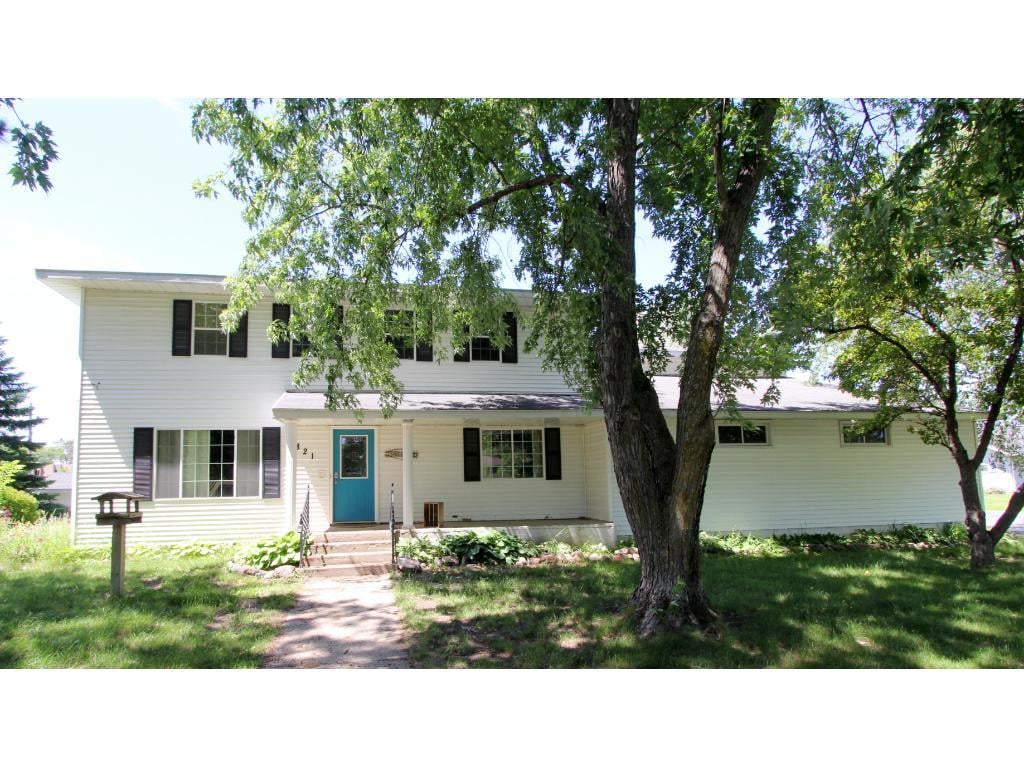 821 5th Street NE Brainerd Home Listings - Chad Schwendeman Real Estate